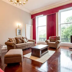 classyelegant-central-apt.edinburghhotelsuk.org/