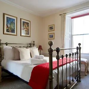 perfect-location-stylish-2bd-rose-st-apartment.edinburghhotelsuk.org/